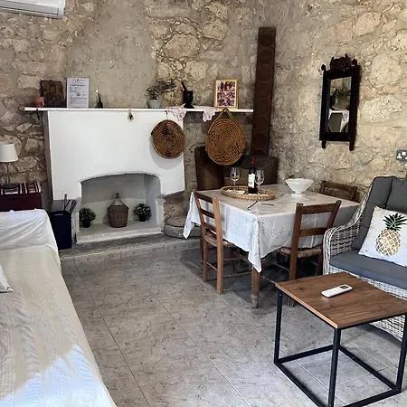 Сasa de vacaciones Giagia Melani's Káthikas